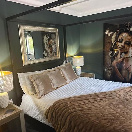 Boutique Shrewsbury Suites Buitenkant foto