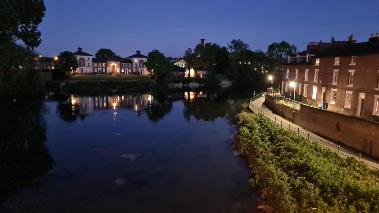 Boutique Shrewsbury Suites Buitenkant foto