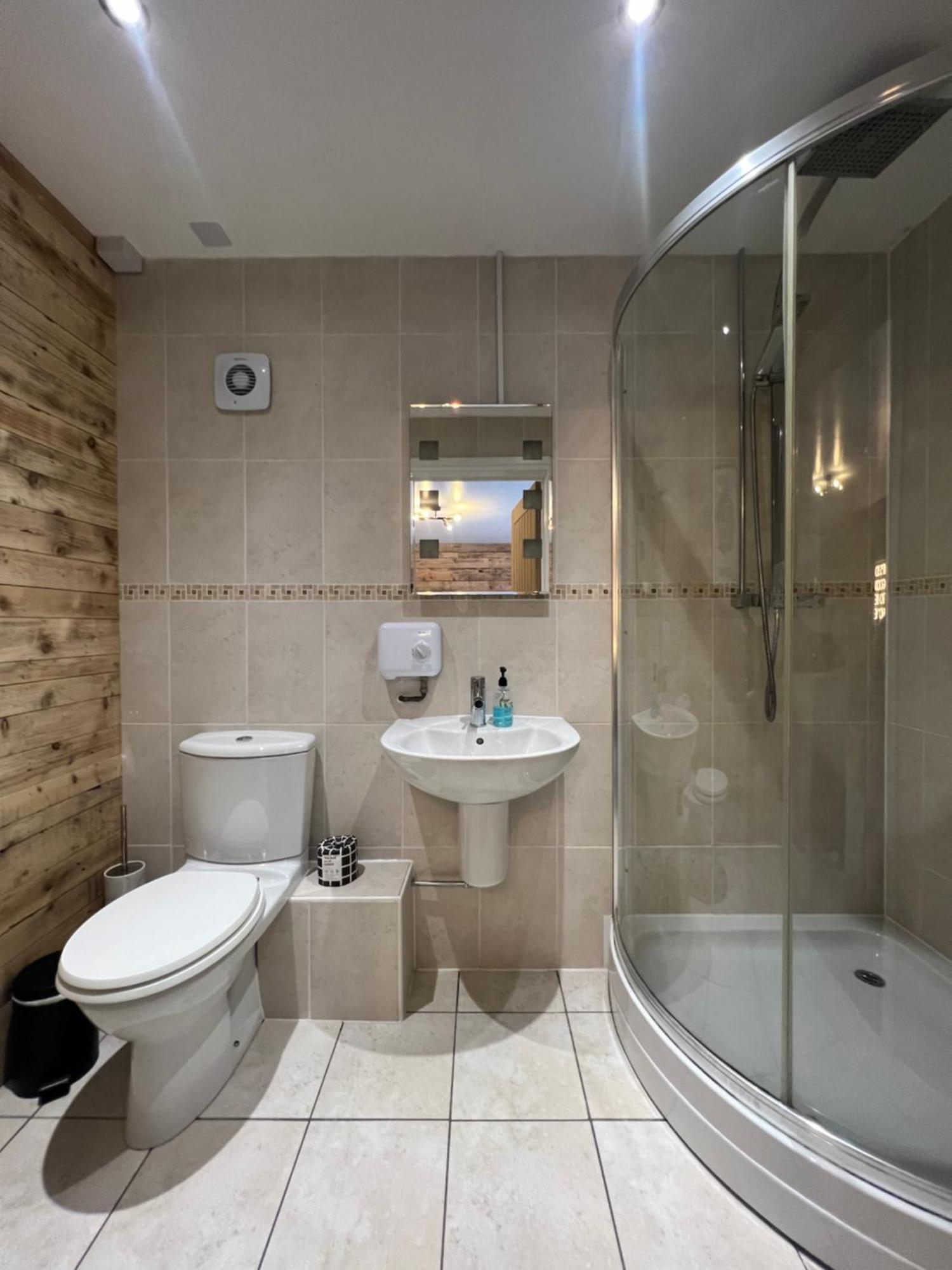 Boutique Shrewsbury Suites Buitenkant foto